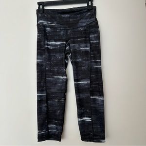 Old Navy Women’s Space Dye Workout Leggings